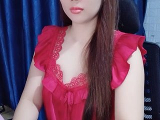 色情视频聊天 Queendy