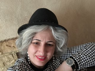 色情视频聊天 QueenSusana