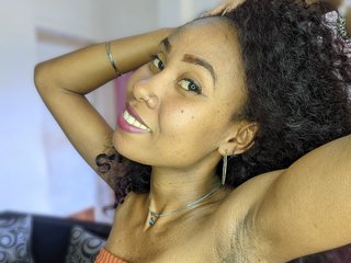 色情视频聊天 Radjinie