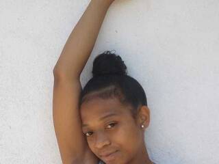 色情视频聊天 Raissacute