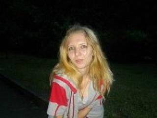 色情视频聊天 red2angel