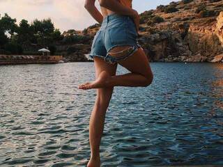 色情视频聊天 RedBeast69