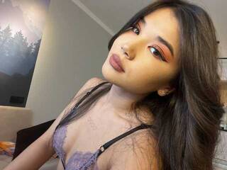 色情视频聊天 Reinaray