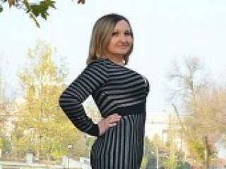 色情视频聊天 relaksinka