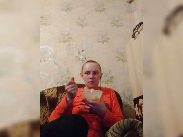 广播屏幕截图 Calibriya