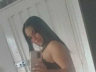 色情视频聊天 RiiaJones