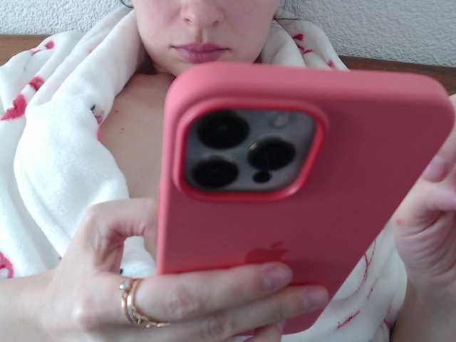 广播屏幕截图 Tifffannny