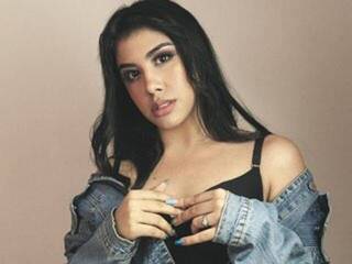 色情视频聊天 RinMoore