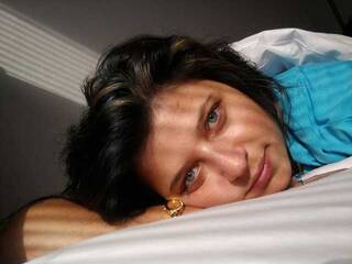 色情视频聊天 RoninaXes