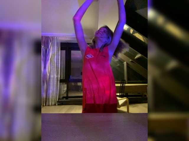 广播屏幕截图 RoseLegend