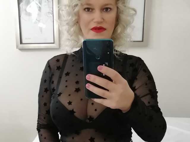 个人资料的照片 Roselyn25
