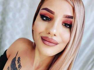 色情视频聊天 rossesfantacy