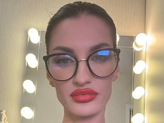 色情视频聊天 SilkenMuse