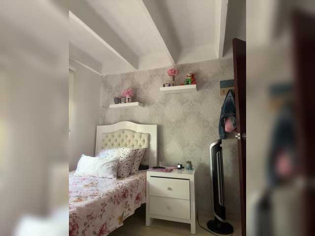 广播屏幕截图 SallyeLeins