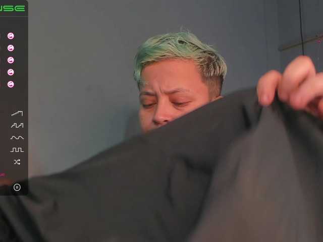 广播屏幕截图 sam-coner