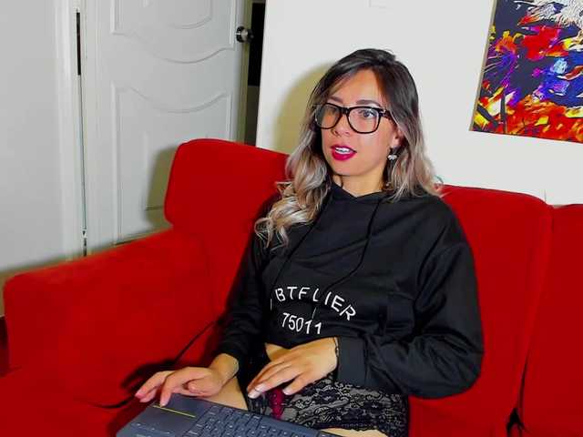 广播屏幕截图 samanthadimou