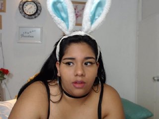 相片 samihoney7 Sunday of naughty bunnies #cum #chubbygirl #sexy #latina #twerk #bigtits #bigass #dance let's go !!