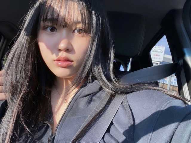 个人资料的照片 sana04