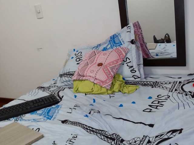 广播屏幕截图 Sara1Sofia22