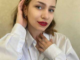 色情视频聊天 SaraParK