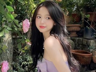 色情视频聊天 Sari94