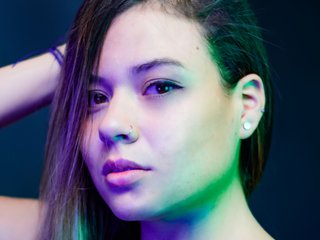 个人资料的照片 sasha-james-