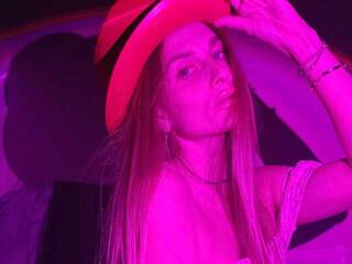 色情视频聊天 SatAna89