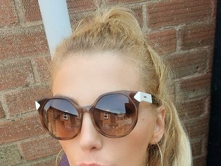 色情视频聊天 SavageAss