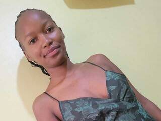 色情视频聊天 Seexynita