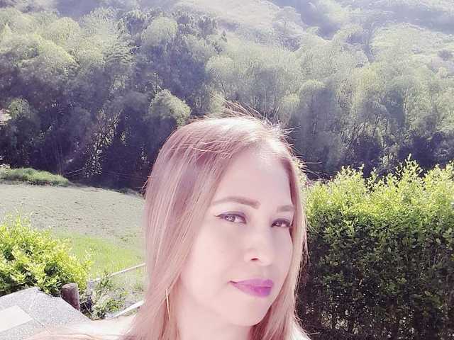 个人资料的照片 selenawish