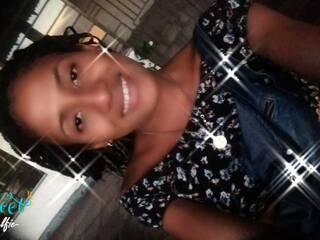 色情视频聊天 selennerosse