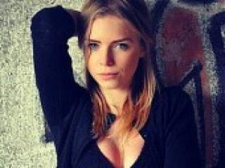 色情视频聊天 sexxblondy