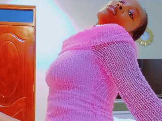 色情视频聊天 sexybarbiequeen