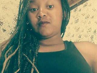 色情视频聊天 Sexybellae