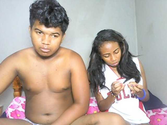 广播屏幕截图 sexycouple32
