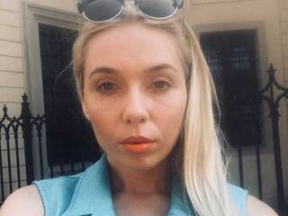 色情视频聊天 SexyFoxy555