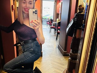 色情视频聊天 ANALQUEEN555