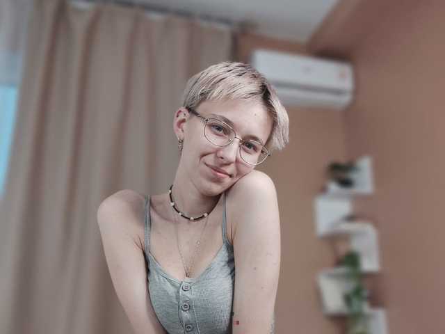 个人资料的照片 SharliRose