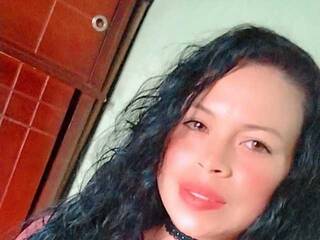 色情视频聊天 Sharyd