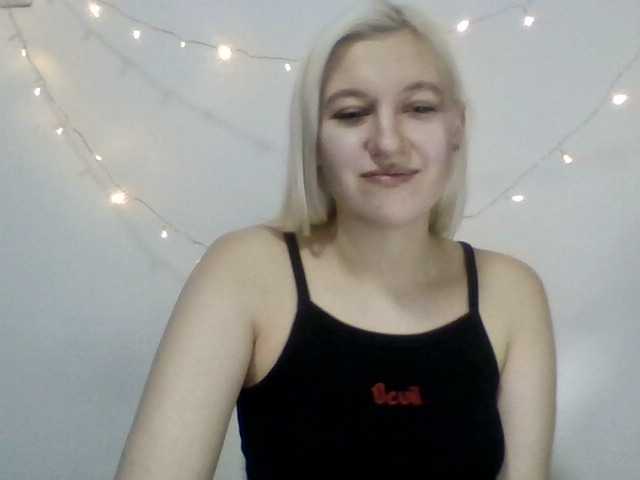 广播屏幕截图 SheilaRed