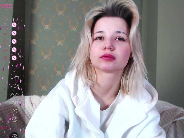 广播屏幕截图 nicoleblonde