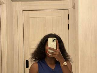 色情视频聊天 ShySerena