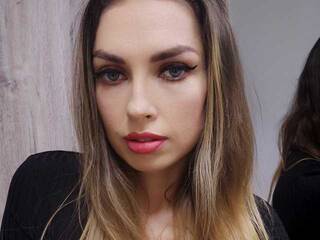 色情视频聊天 SiennaPearl