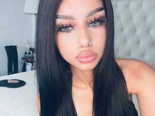 色情视频聊天 siennayong