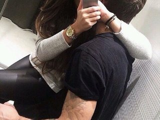 色情视频聊天 SimonAndJocelyn