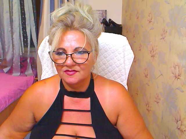 广播屏幕截图 sinwoman