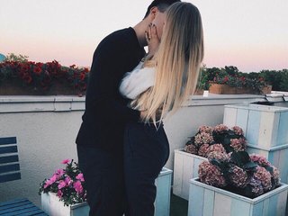 色情视频聊天 Sladkie69