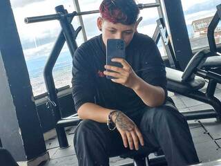 色情视频聊天 slut-tom1