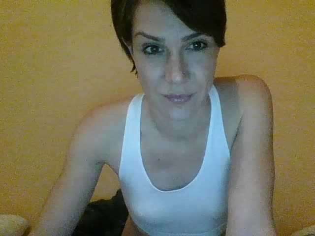 广播屏幕截图 Ginela