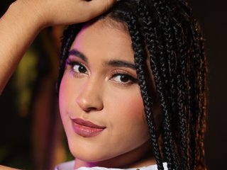 色情视频聊天 SoffiaMiller